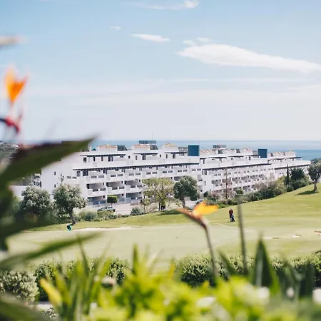 Ona Valle Golf & Aparthotel 4*