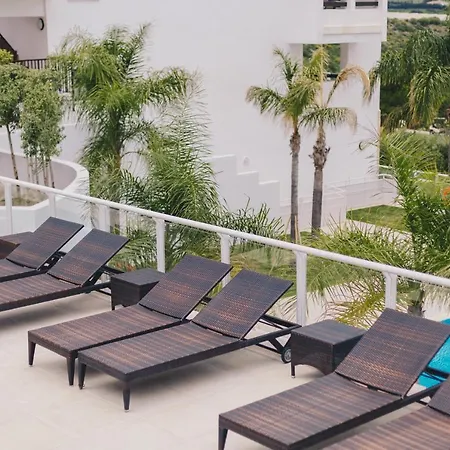 Ona Valle Golf & Aparthotel 4*