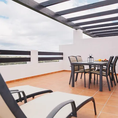 Ona Valle Golf & מלון דירות